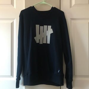 Undefeated pullover crewneck